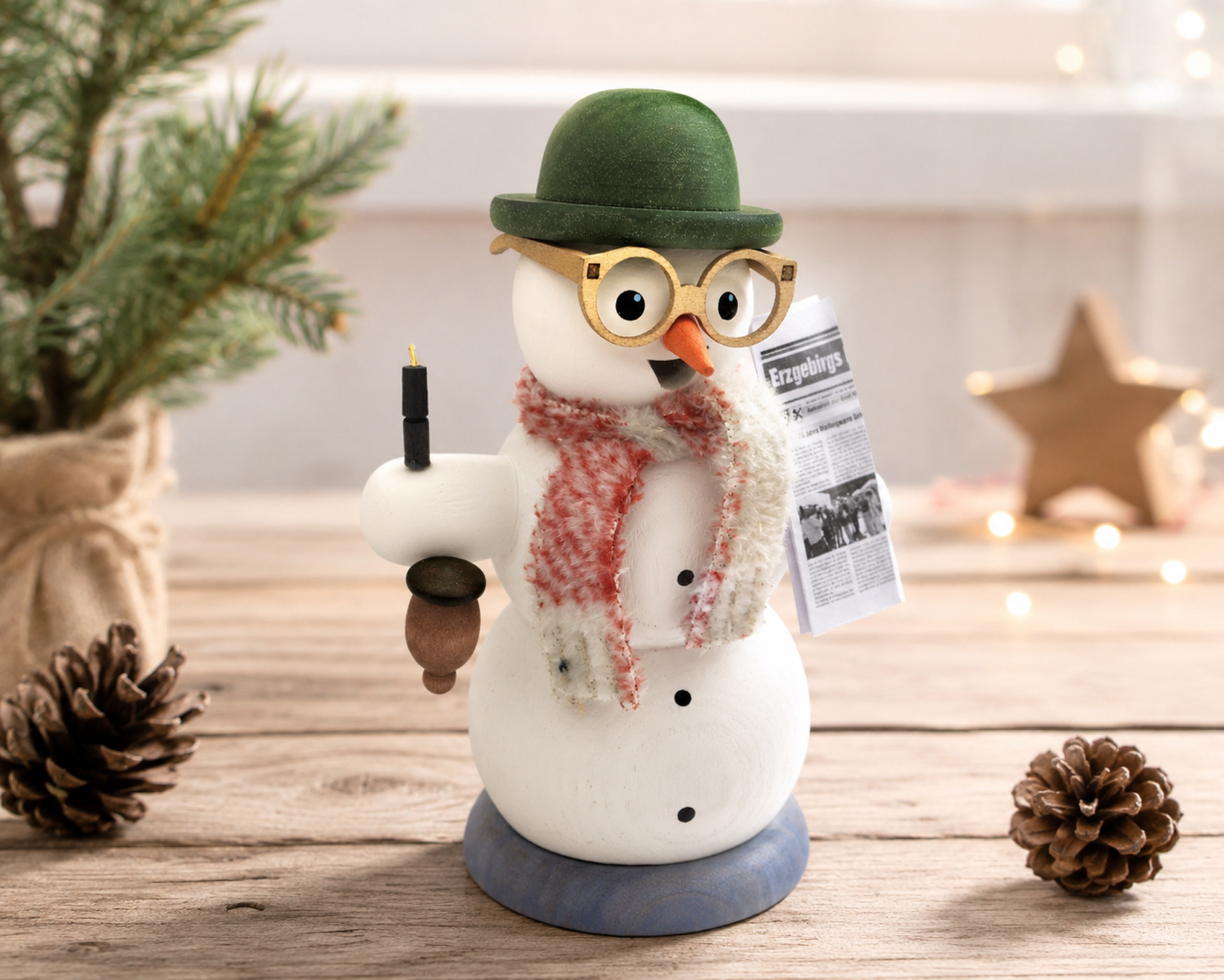 Rauchfigur Schneemann mit Zeitung Holz bunt ca.13 cm