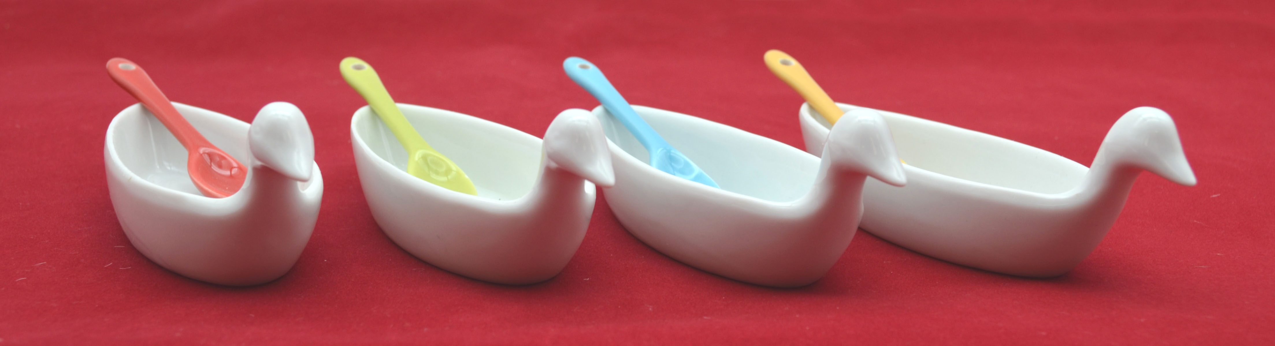 Dip-Schalen-Set  4-teilig Entenschalen mit Löffel  14x5 cm (LxB)