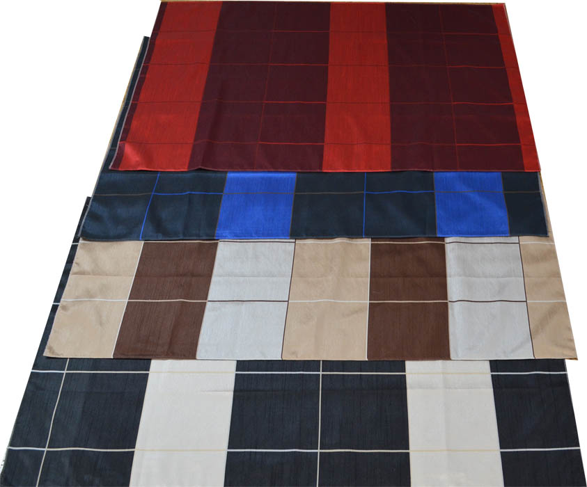 Stoffreste-Paket aus 4 Resten Karo-Dekostoff