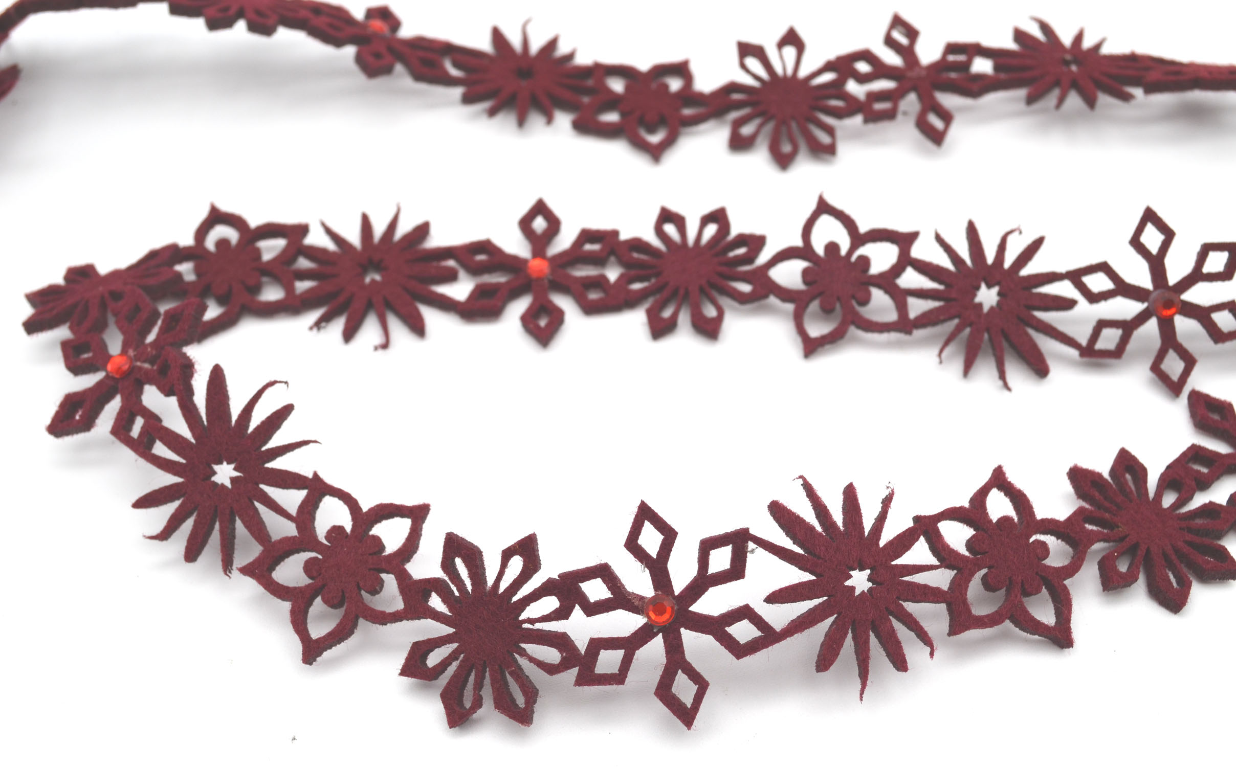 1 m Borte aus Filz bordeaux mit Glitzerstein 35 mm breit