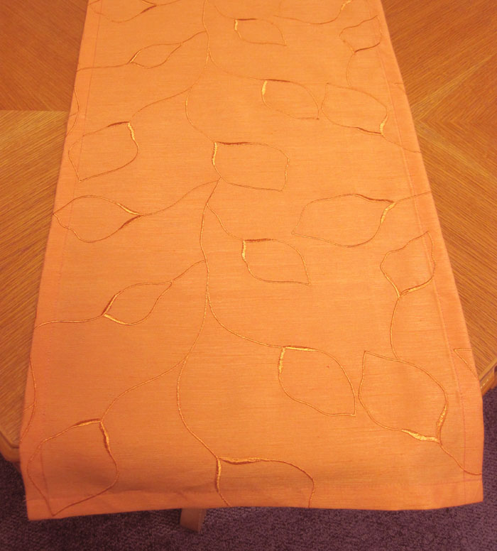 Tischläufer Orange Blättermotiv gestickt, ca. 80 x 35cm L/B