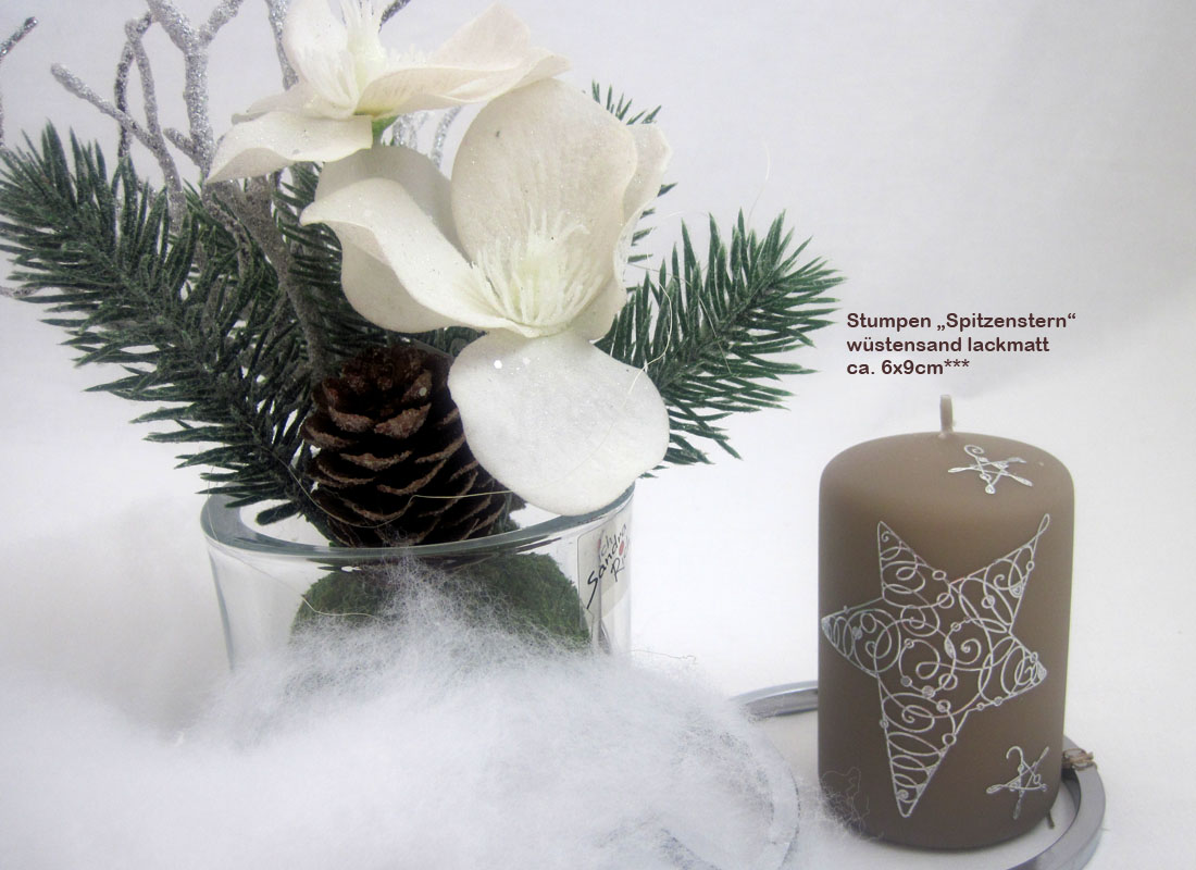 Stumpenkerze "Spitzenstern" wüstensand ca.6 x 9 cm