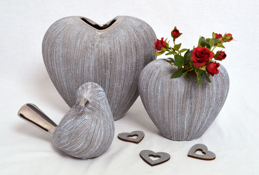 Keramik Herz-Vase "Vulcanos" grau-silber glänzend ca. 16 cm hoch