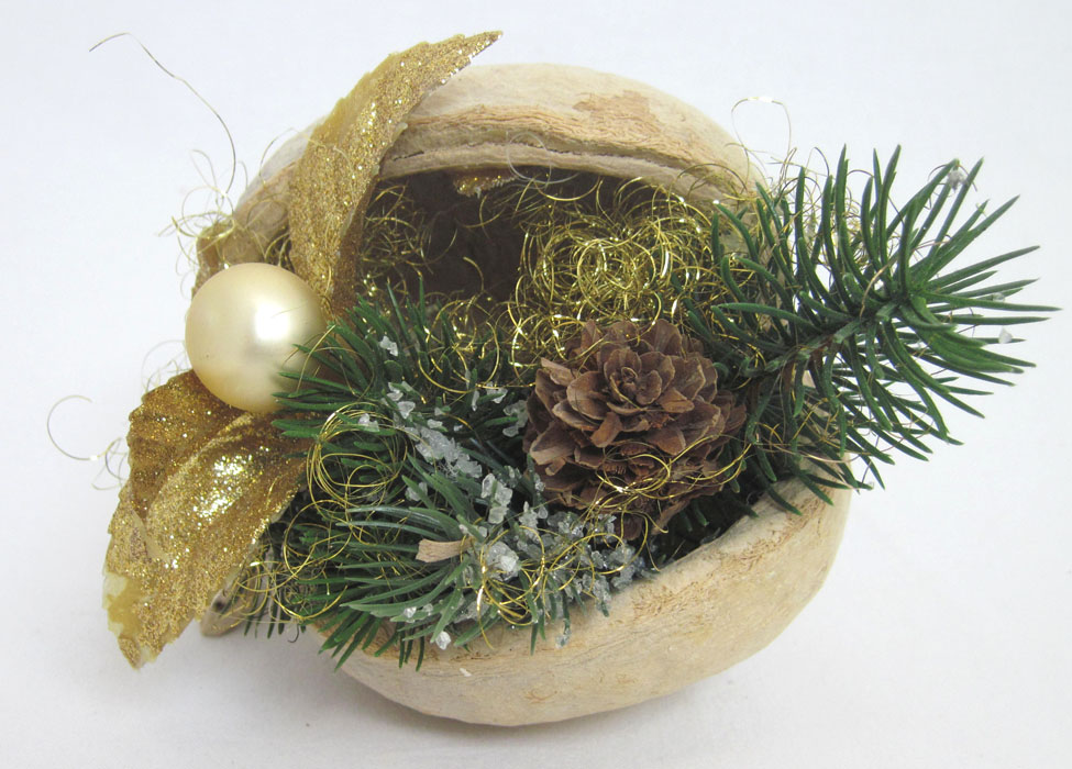 Buddafrucht weihnachtlich bestückt ca. 11 x 11 x 11 cm B/H/T