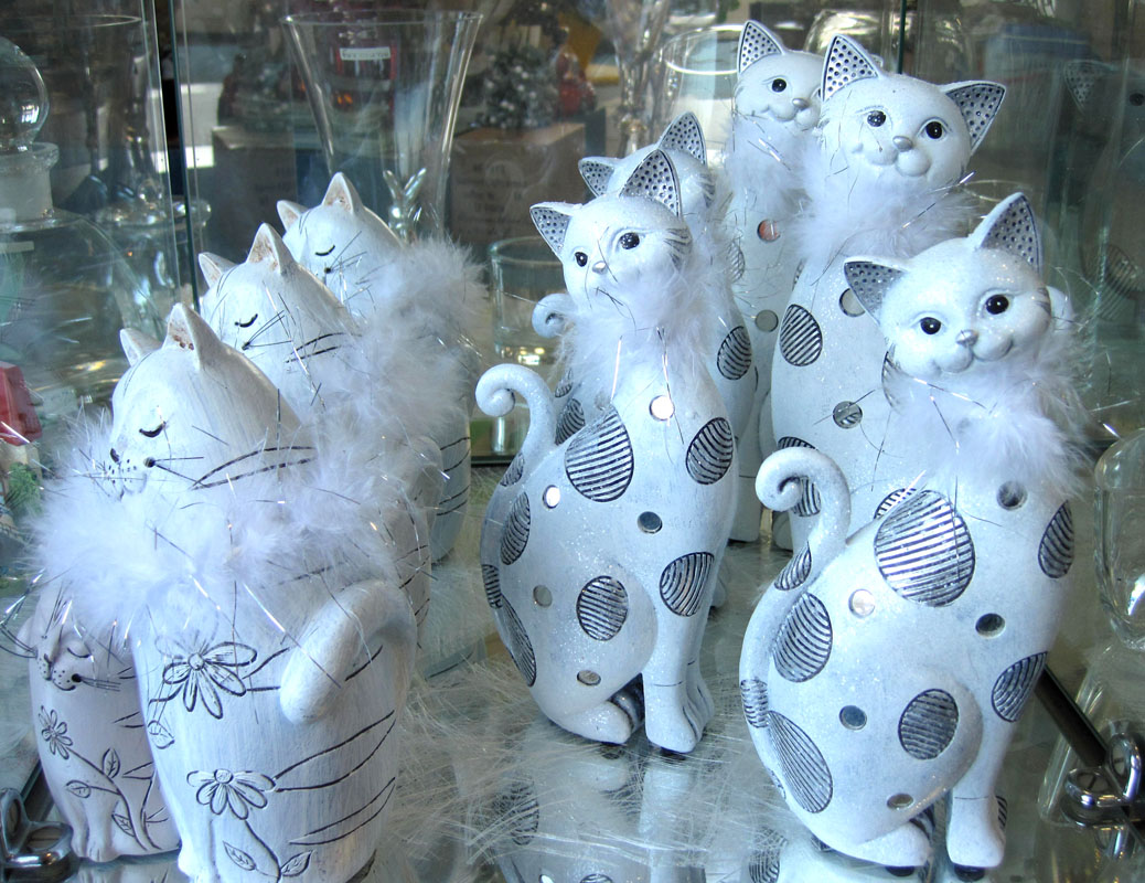 Keramik - Katze "Circles" weiß-silber mit Spiegel-Pailetten ca. 23 cm