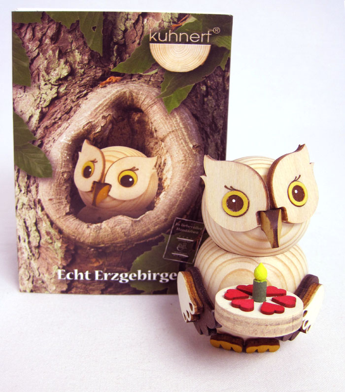 Kuhnert-Mini-Eule mit Torte - Holzfigur Neuheit 2023 ca. 7 cm