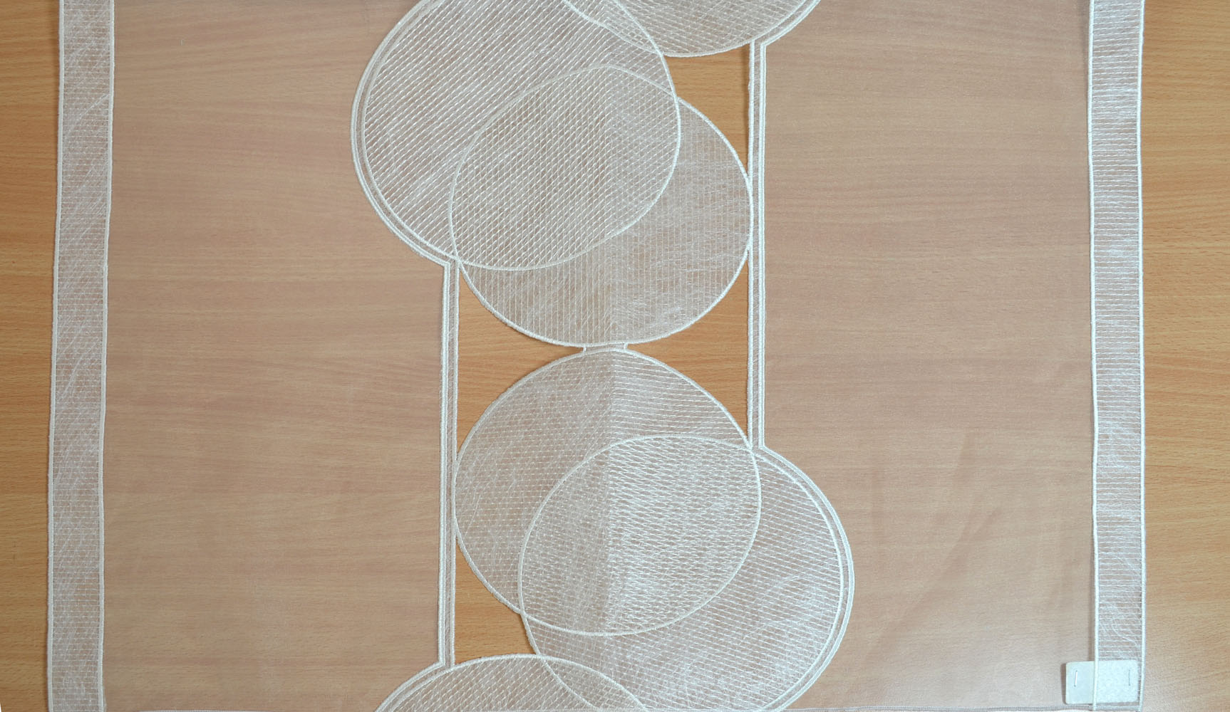 Flächenvorhang "Santo 3191" bestickt 60 cm breit Meterware