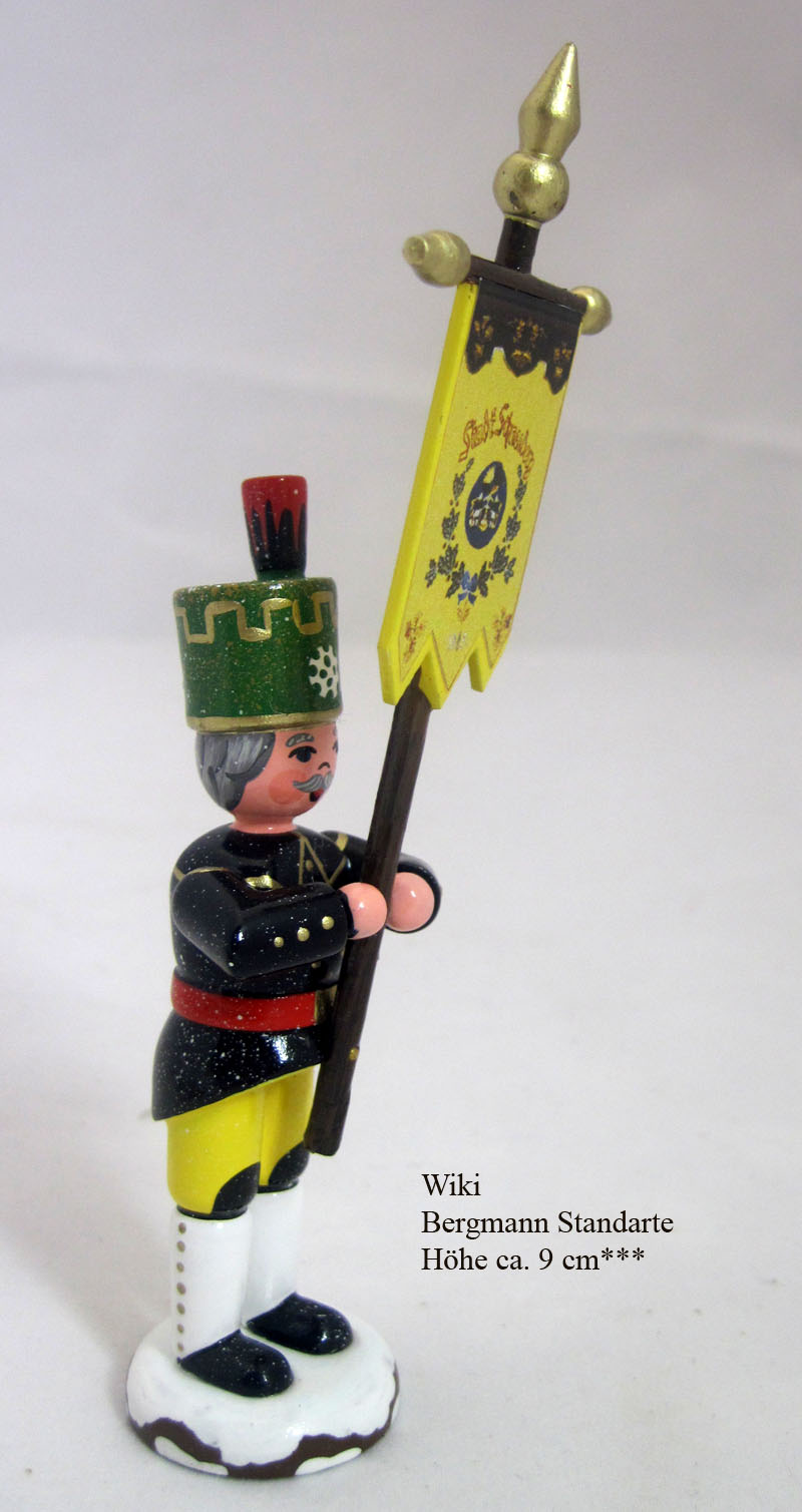 Hubrig - Wiki - Bergmann mit Standarte/Fahne ca. 9 cm- Neuheit 2019
