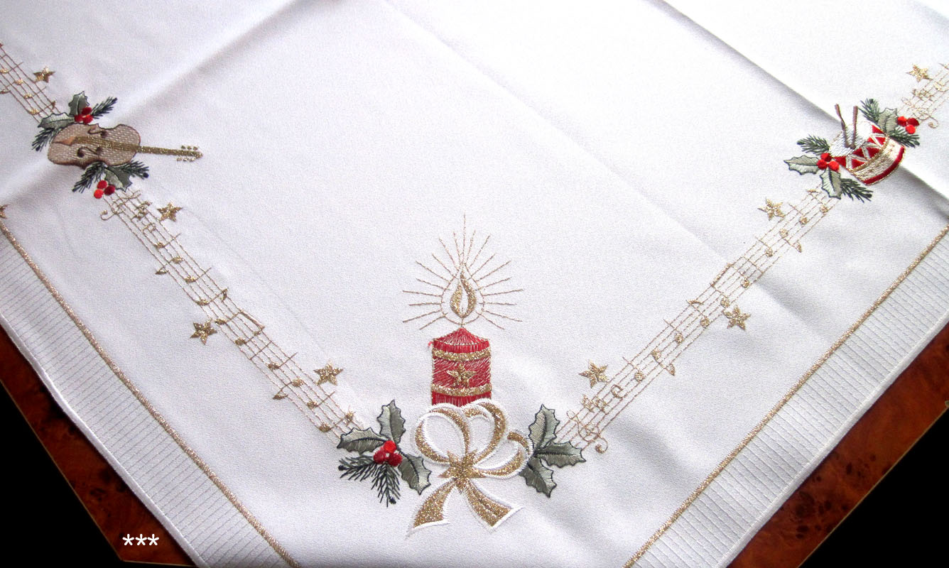 Decke Weihnachtsmusik Fb.champagner ca. 85 x 85 cm