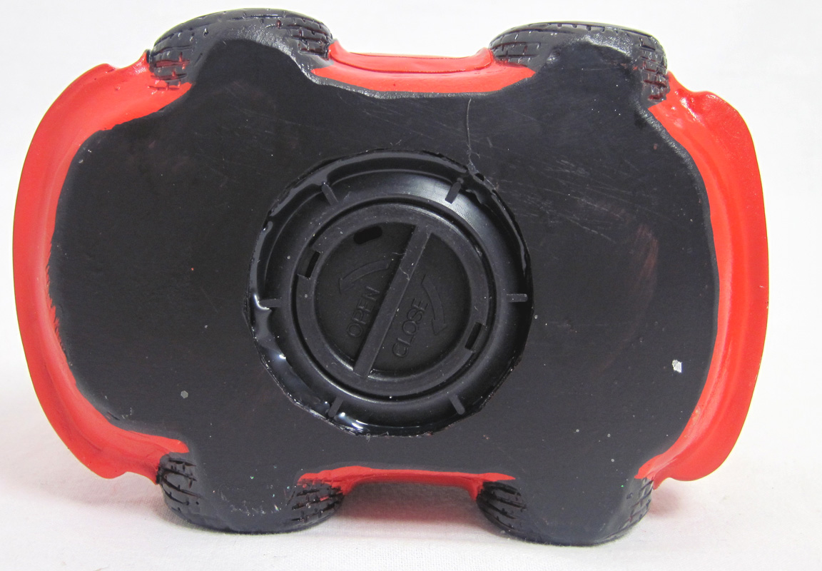 Poly- Spardose Weihnachtsmann im Auto, ca. 10,0x14,0x12,0 cm