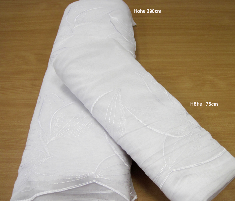 Meterware - Gardine Weiß Lilien mit unterer Kante ca. 70cm - Höhe 290cm