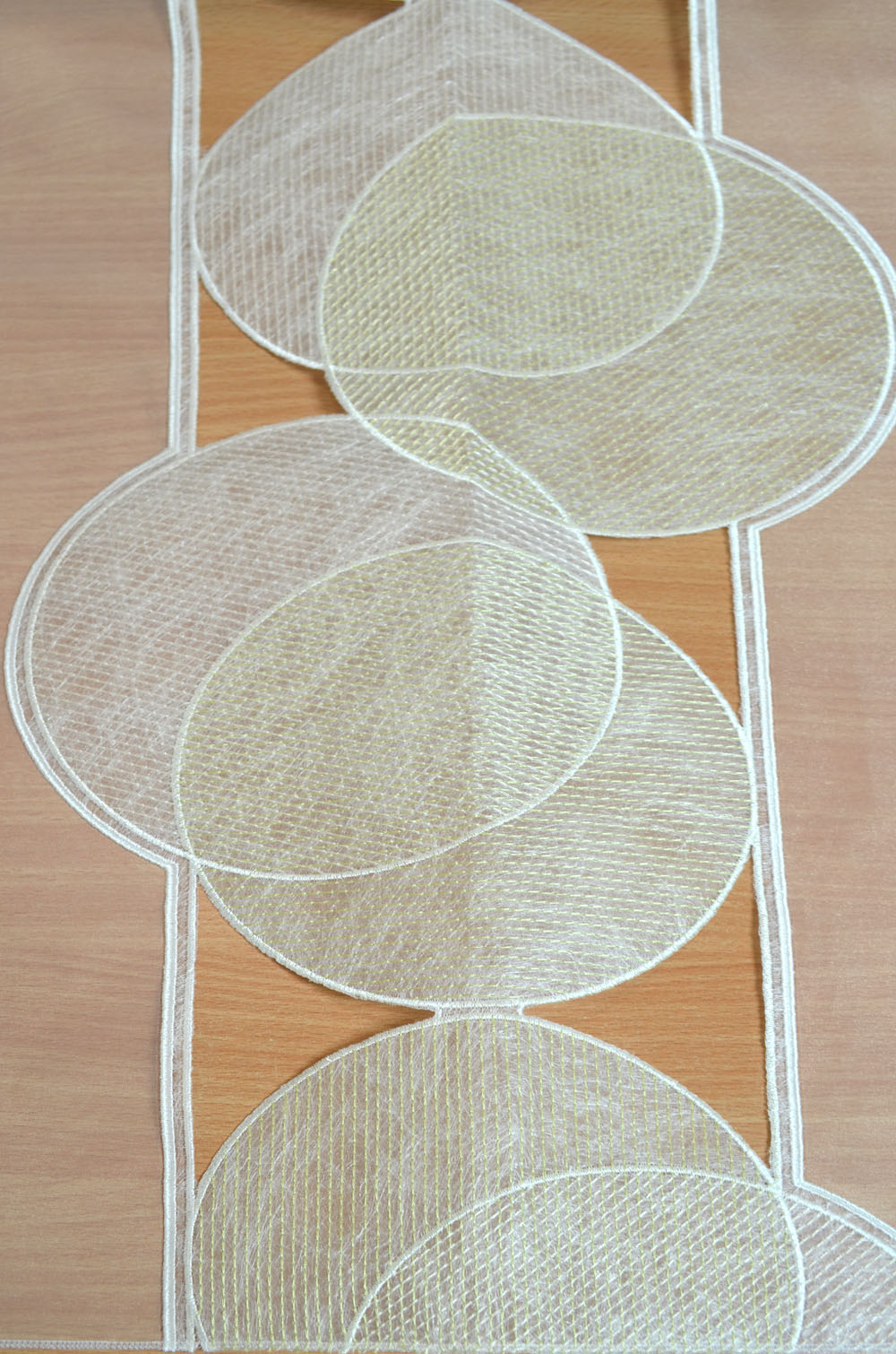 Flächenvorhang "Santo 3191" bestickt 60 cm breit Meterware