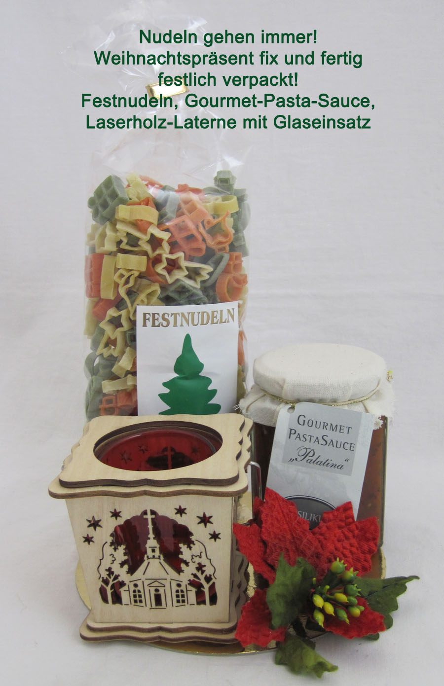 weihnachtsnudeln_mit_laserholzlaterne Nudelpräsent mit Gourmet-Soße und Laserholz-Laterne