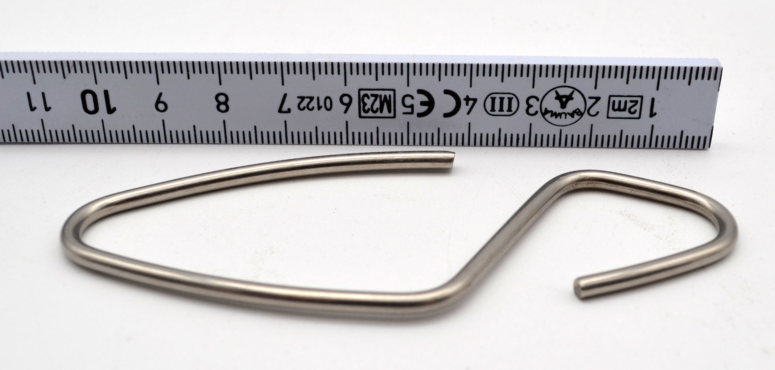 1 Designerhaken für Stangen 10 mm edelstahl ohne Faltenhaken