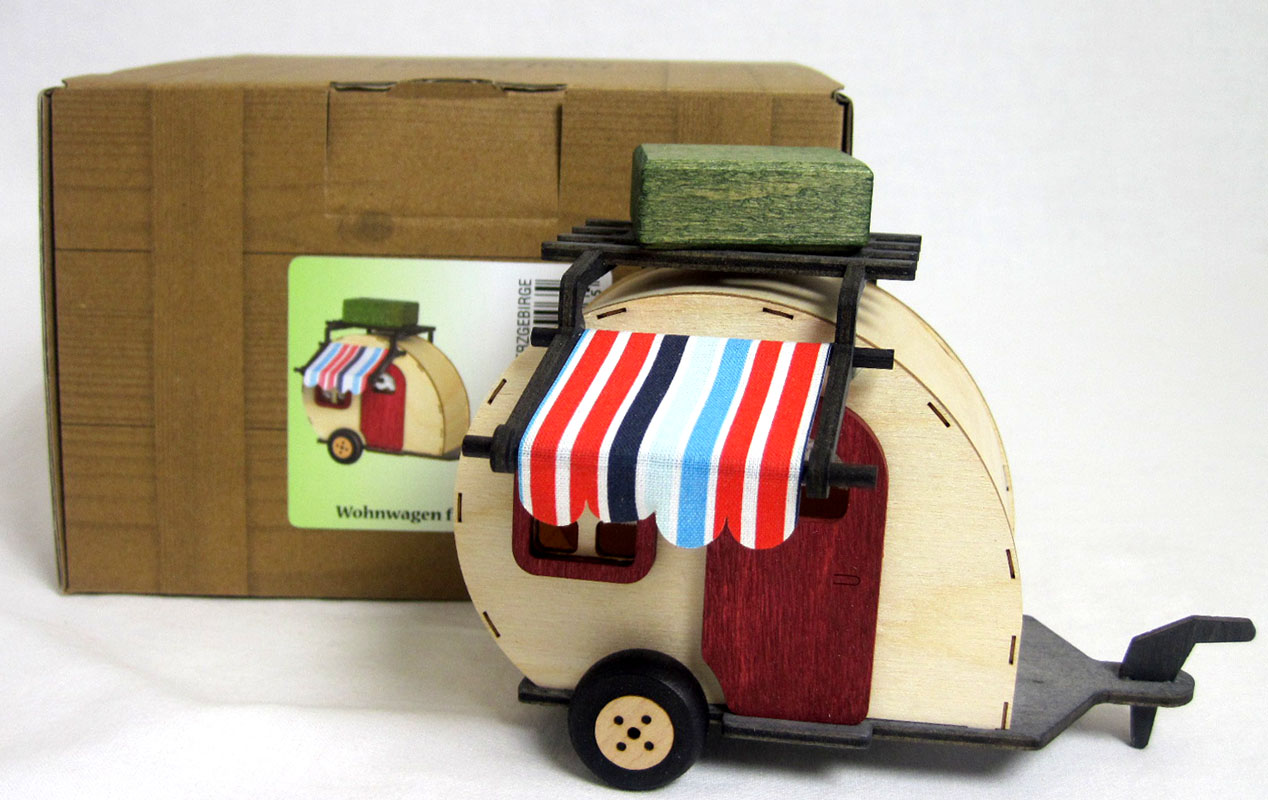 Kuhnert - Mini Eulen Wohnwagen ca. 10 cm hoch