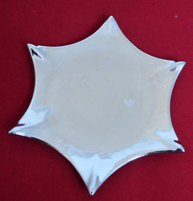 Keramik-Untersetzer silber glänzend Stern sechseckig ca. 17 cm