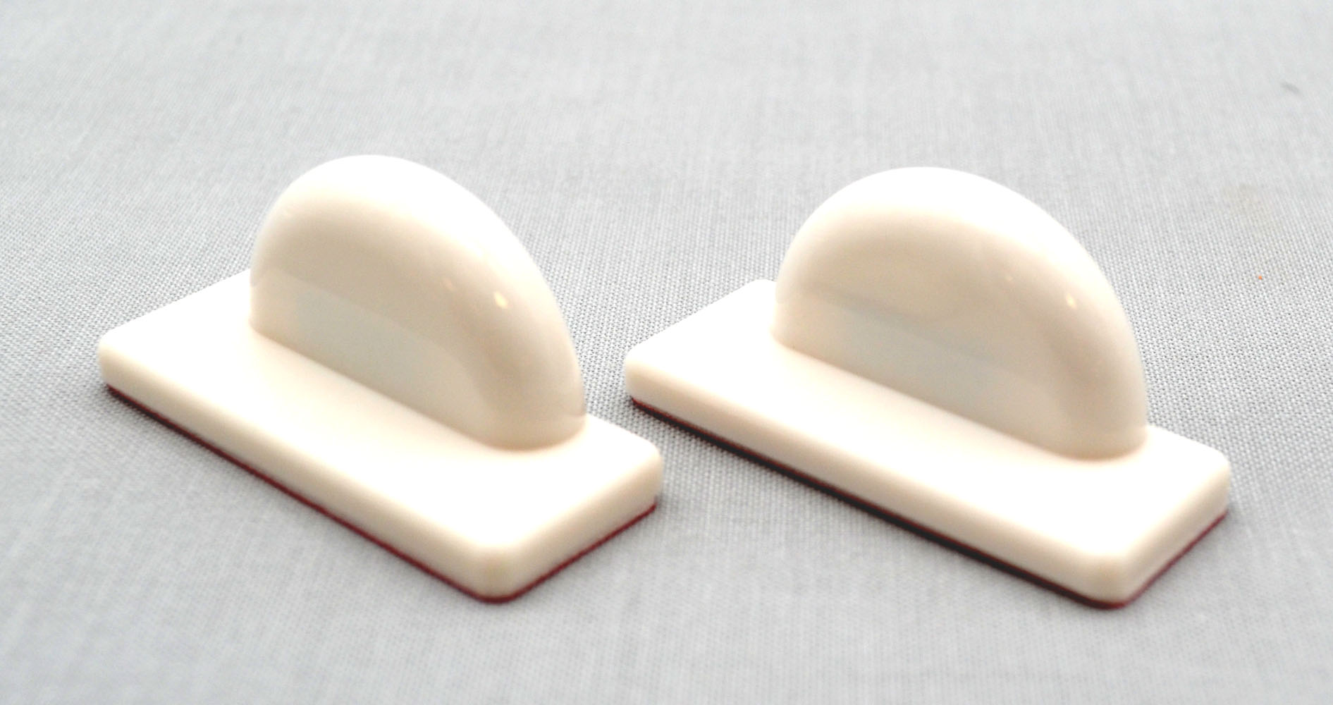 2 Stück Magnethalter selbstklebend ideal für Kippfenster weiß