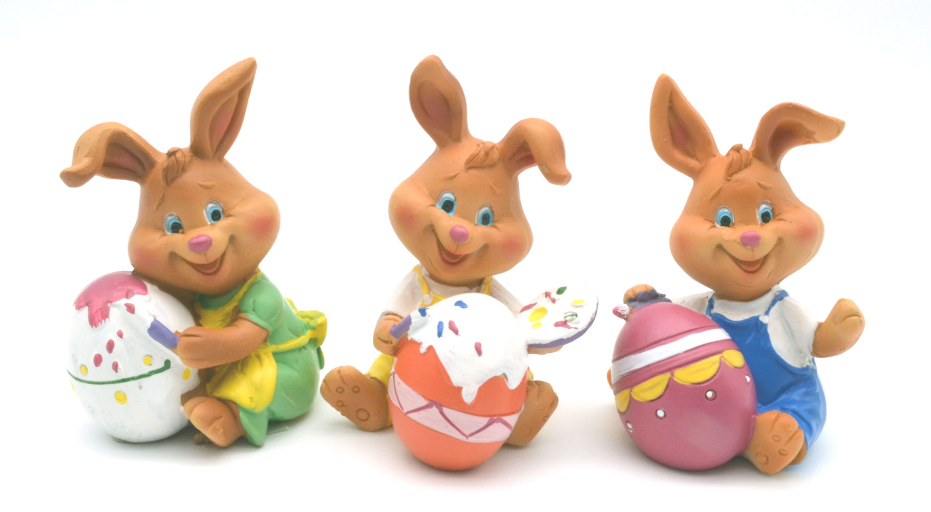1 Hase Polyresin "Happy" Eiermaler sitzend 6,5x6x9 cm