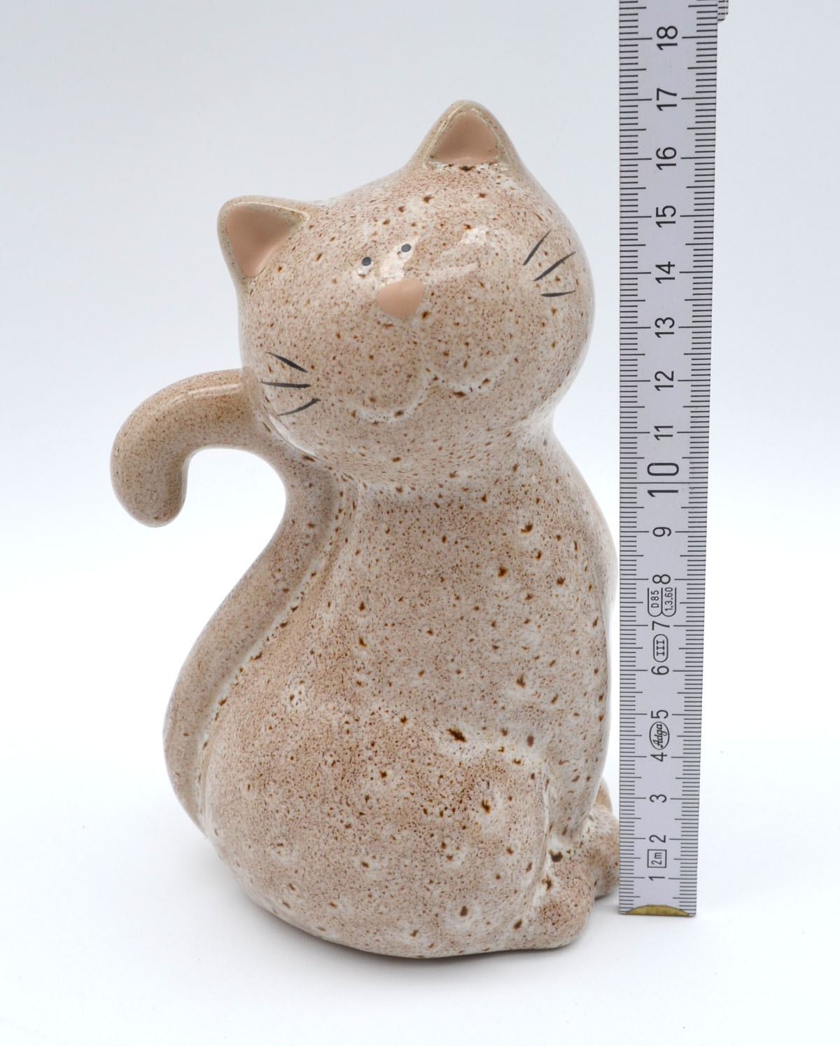 Deko-Katze aus Porzellan – 16 cm creme