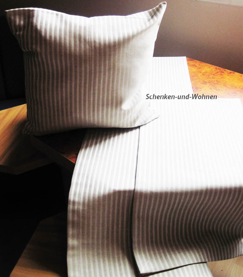 l_ufer_grau_gestreift_gruppe_1_1 Tischläufer Beige mit hellen Streifen und dezentem Glanz ca. 30 x 140 cm