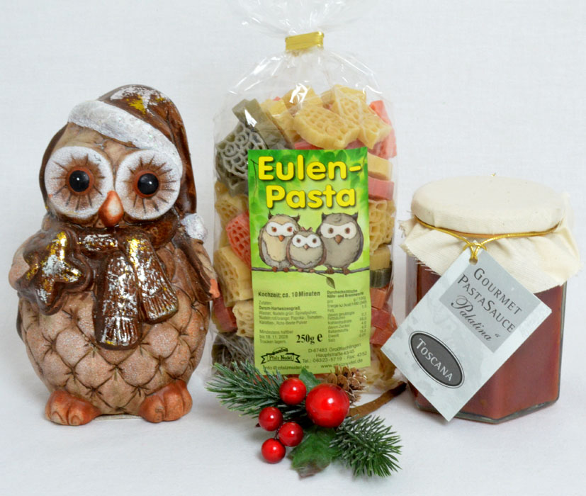 eulennudeln_mit_g-souce_und_eule_d1 Eulen-Nudelpräsent mit Gourmet-Pasta-Sauce und Keramik-Eule