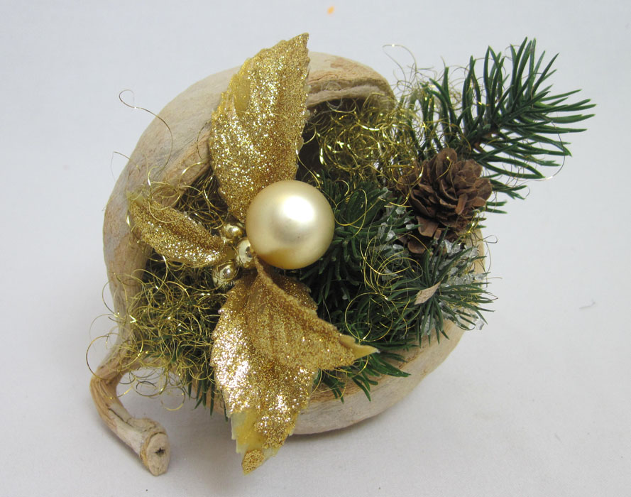 Buddafrucht weihnachtlich bestückt ca. 11 x 11 x 11 cm B/H/T