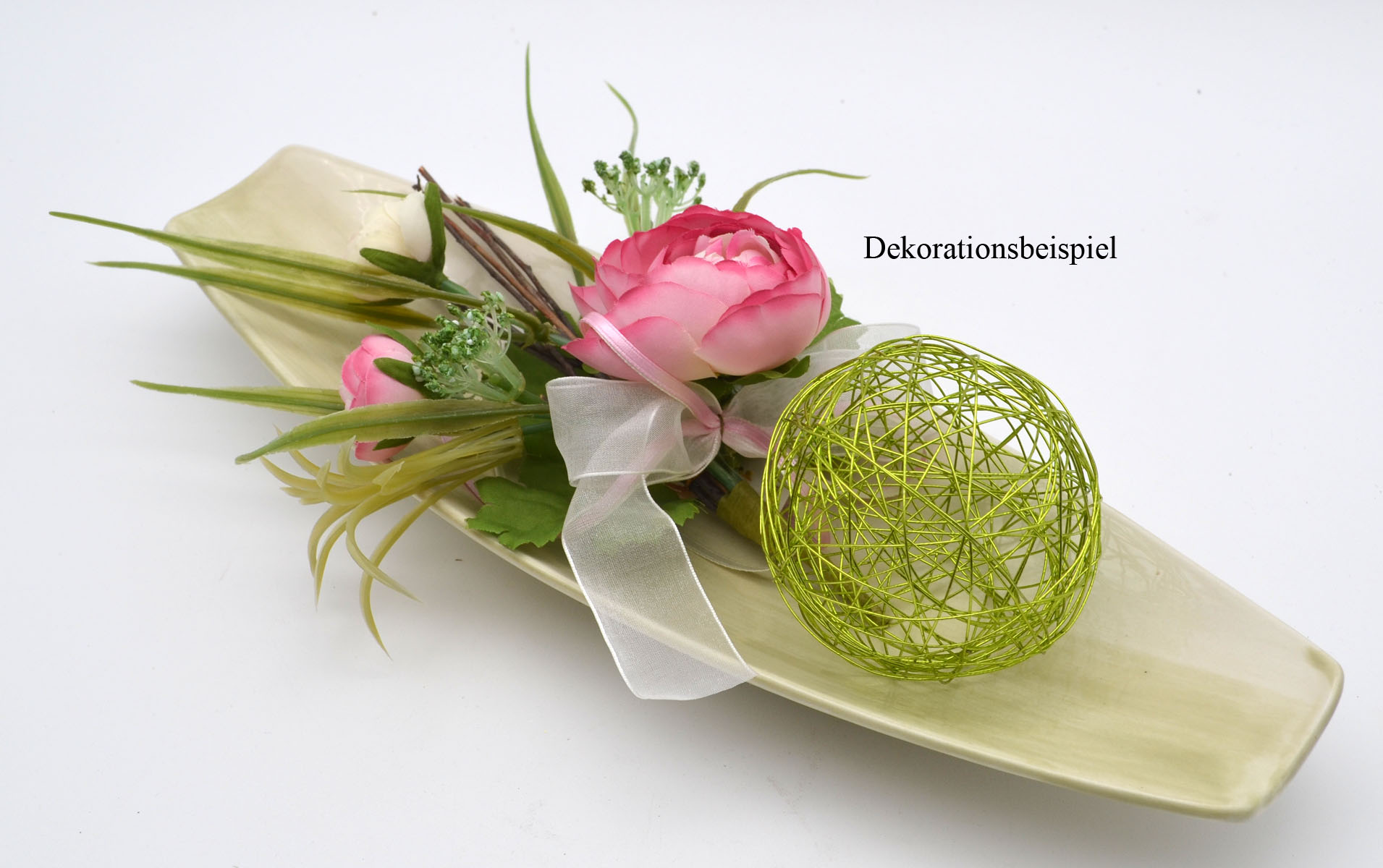 2 Stück Drahtbälle, Drahtkugeln Dekokugel apfelgrün 8 cm 