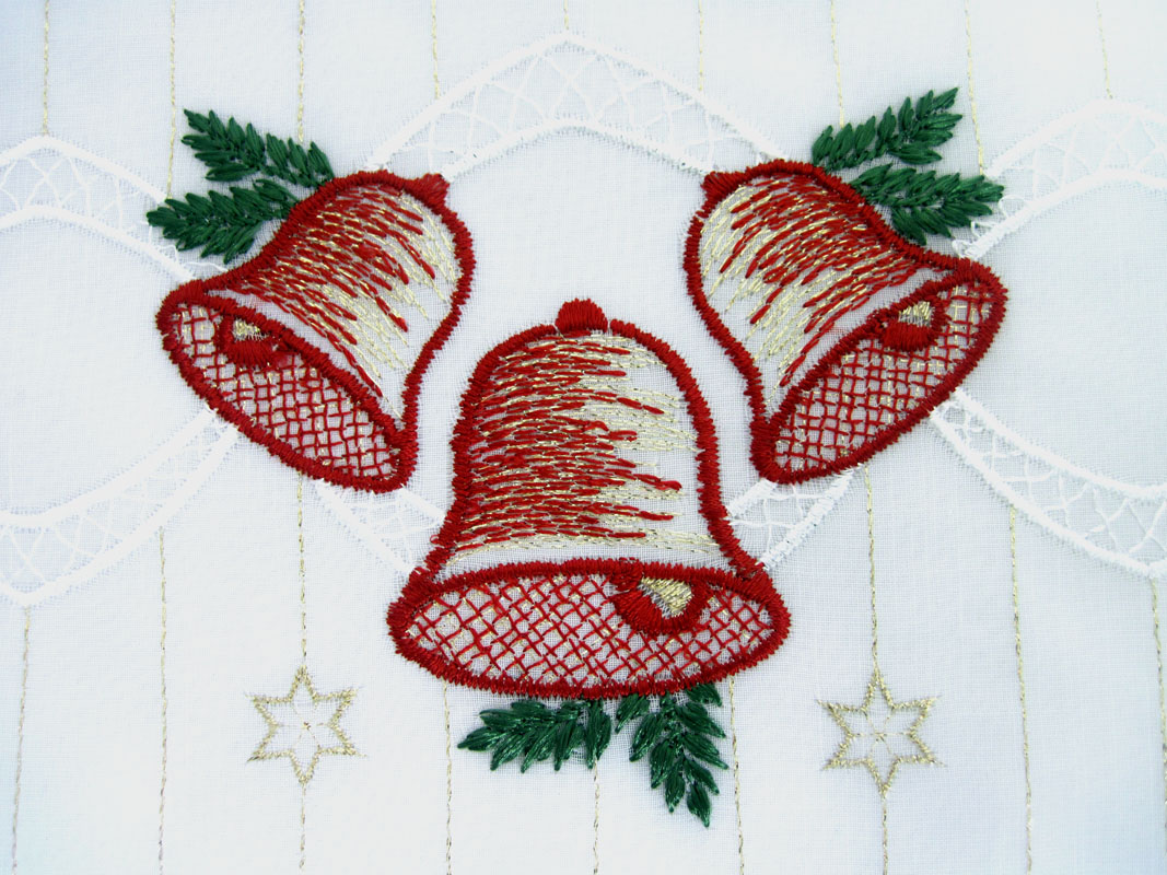 Kurzgardine"3 Glocken" Weihnachten weiß ca.29 cm hoch Meterware