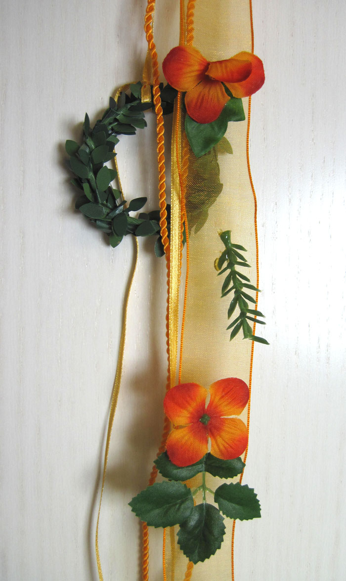 Deko-Hänger Rose mit Band- Applikationen ca. 75 cm lang