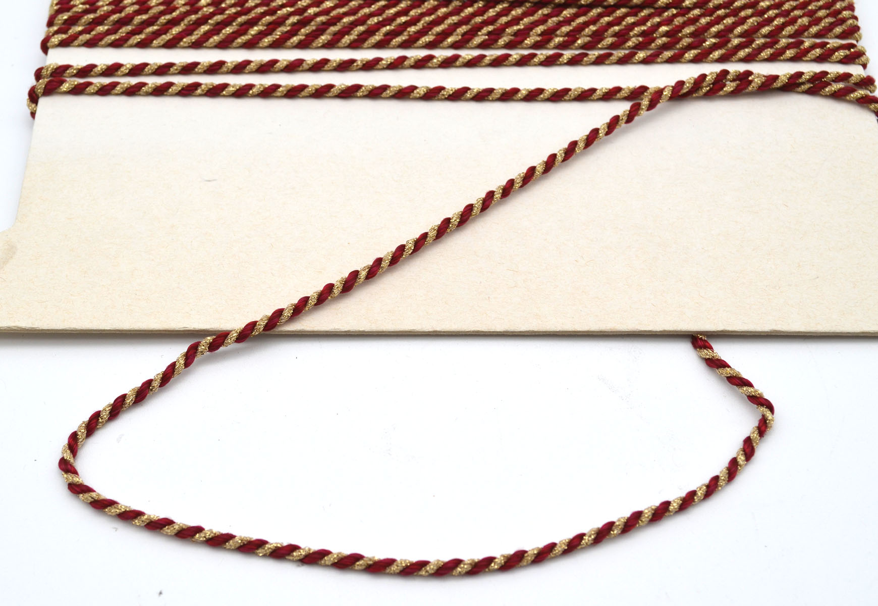 2 m Kordel gedreht 3 mm 2farbig weinrot-goldlurex 