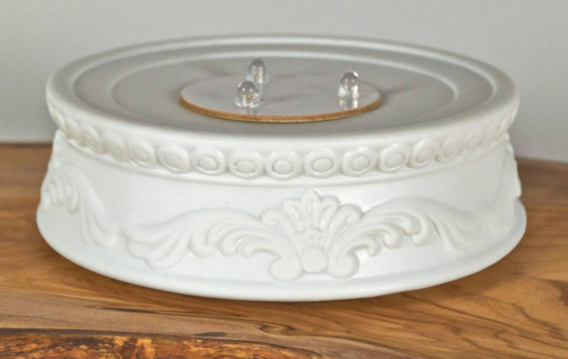 Starlight LED Base mit Dekorrand, batteriebetrieben  12 x 4 cm (DxH)