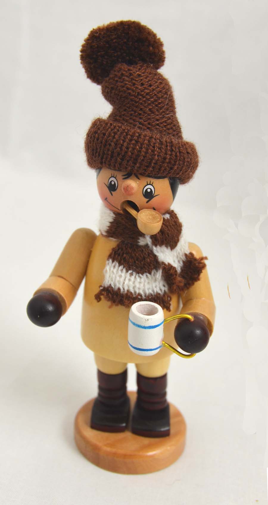 Räuchermann Glühwein 15 cm natur mit Strickmütze und -schal