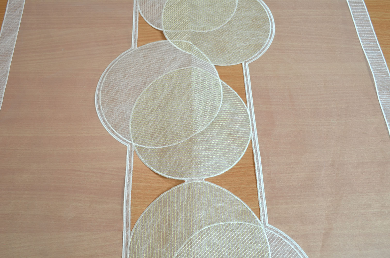 Flächenvorhang "Santo 3191" bestickt 60 cm breit Meterware