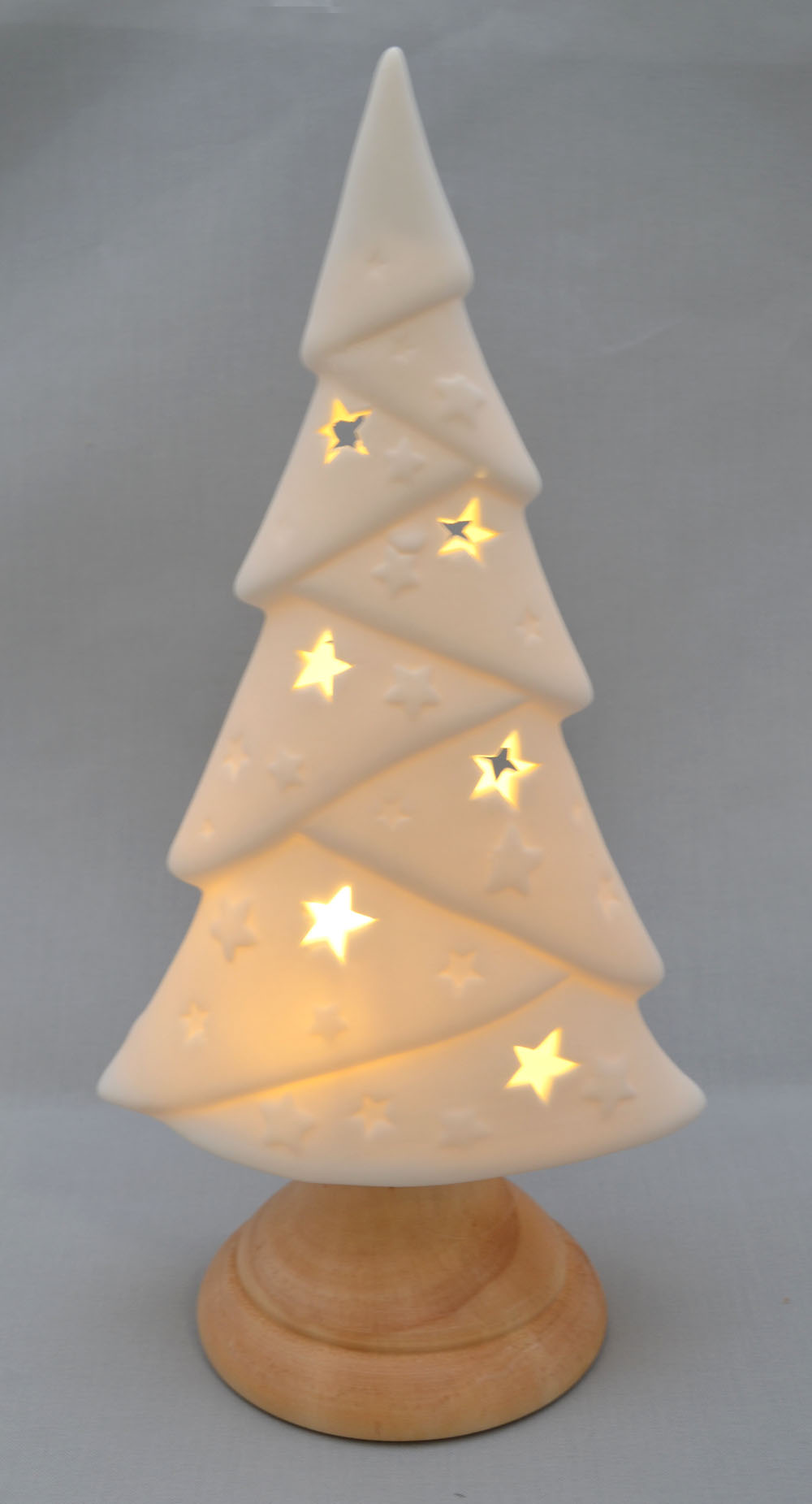 Baum mit LED Porzellan mit Holzfuß und Timer 27,5x13,5x9,5 cm (HxBxT) Baum mit LED Porzellan mit Holzfuß und Timer 27,5x13,5x9,5 cm (HxBxT)