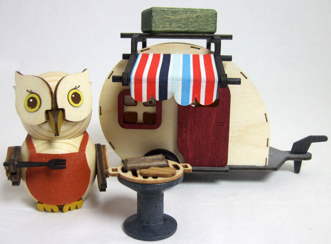 Kuhnert - Mini Eulen Wohnwagen ca. 10 cm hoch