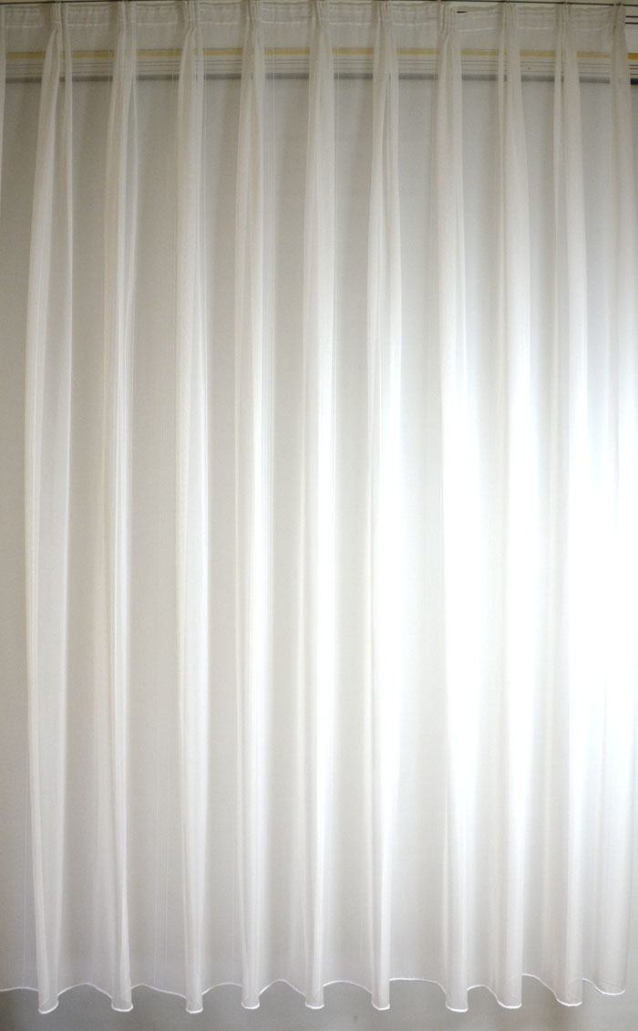 Fertiggardine Stores 2,00m x 2,10 m (BxH) weiß transparent