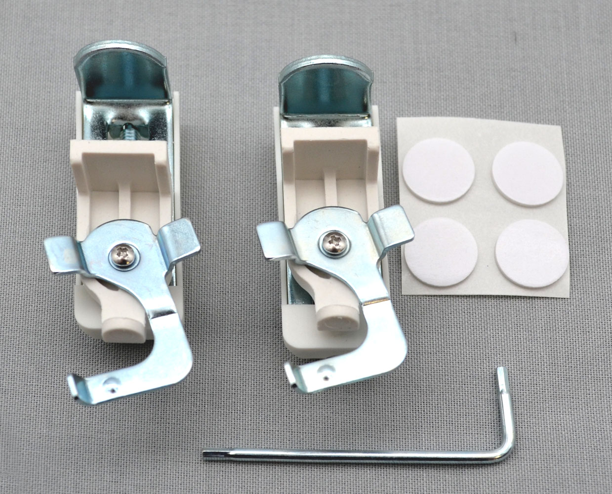 2 Stück Klemmträger für Alu-Jalousie weiss