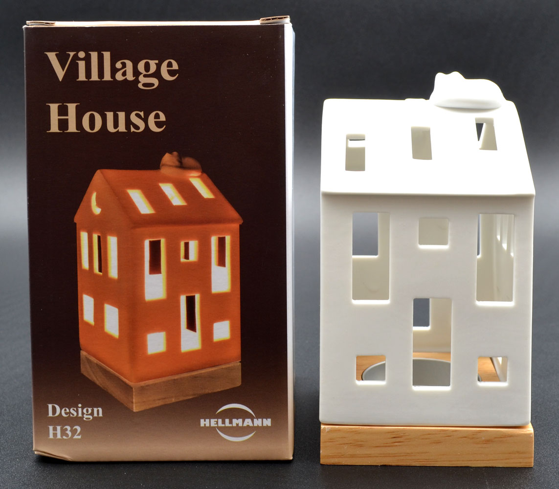 Village House Porzellan-Teelichthaus Katze 16x7,7x7,7 cm (HxBxT) H32 Village House Porzellan-Teelichthaus Katze 16x7,7x7,7 cm (HxBxT) H32