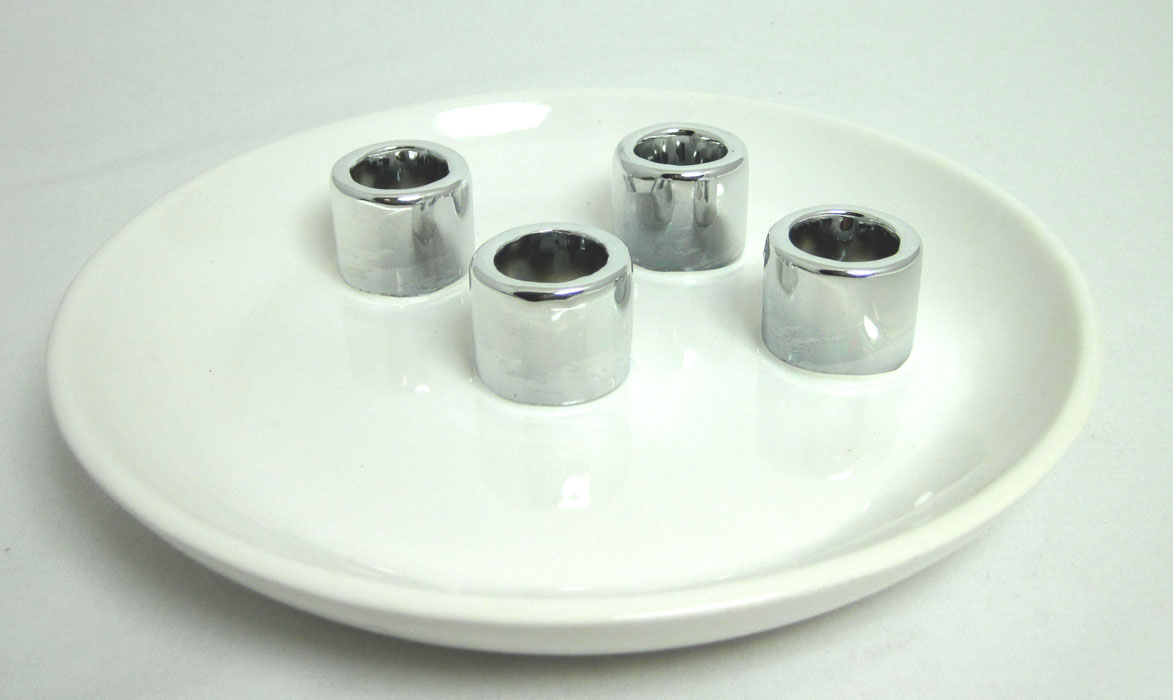 Adventsleuchter / Adventsteller aus Keramik, Weiß-Silber Ø ca. 23 cm