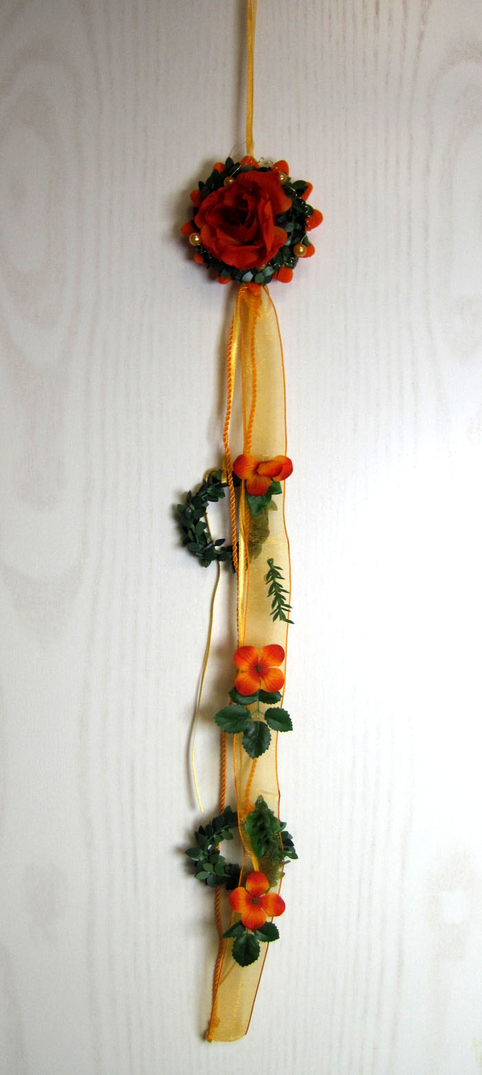 Deko-Hänger Rose mit Band- Applikationen ca. 75 cm lang